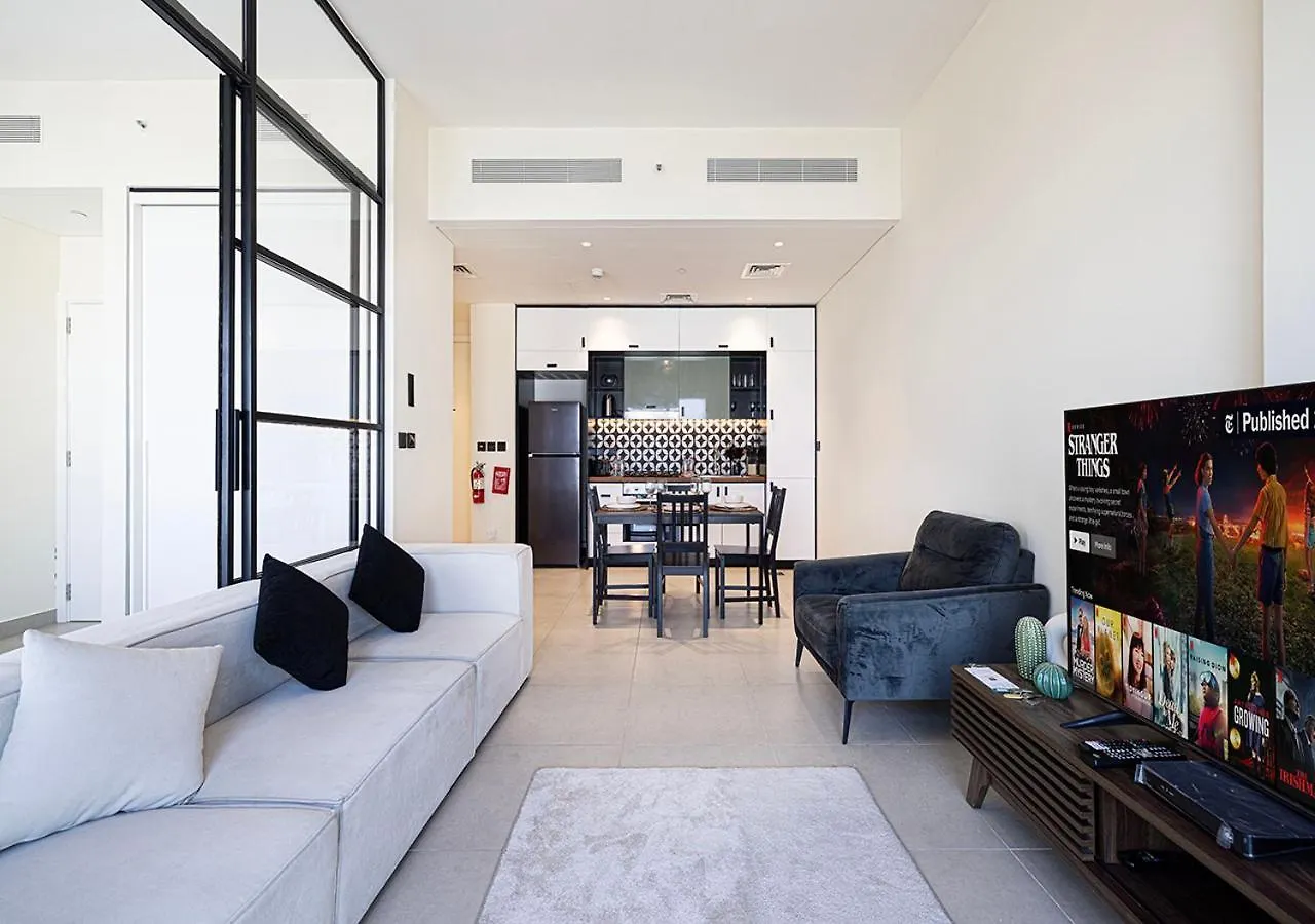 Upgraded 2Bed At Collective 01 With Panoramic View Apartment Dubai